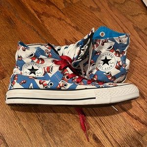 Dr. Seuss Hi top Converse